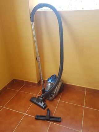Aspiradora Klindo de segunda mano por 45 EUR en Fuengirola en WALLAPOP