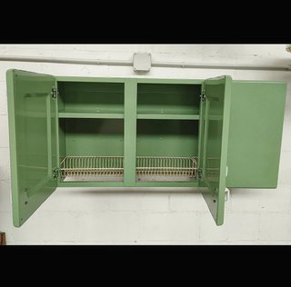 Mueble platero metálico verde