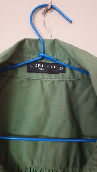 Camisa señora Cortefiel de segunda mano por 10 EUR en Monserrat en WALLAPOP