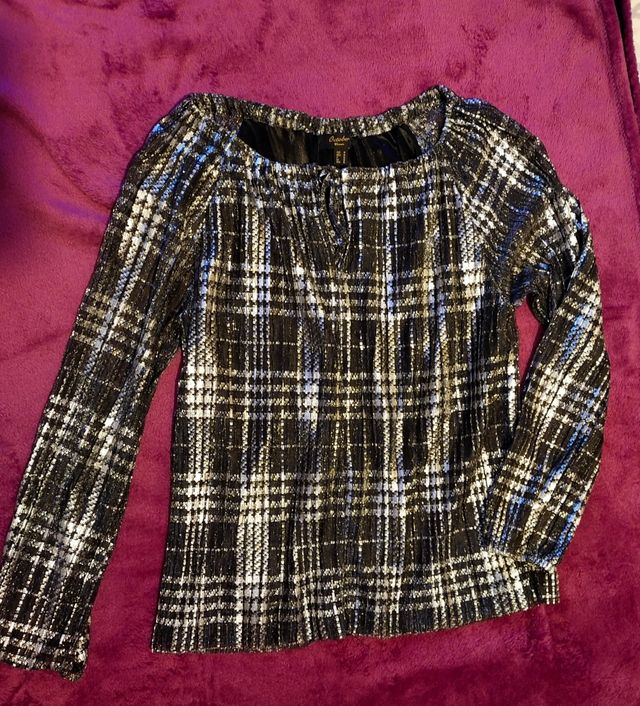 Blusa fiesta plateada y negra October woman