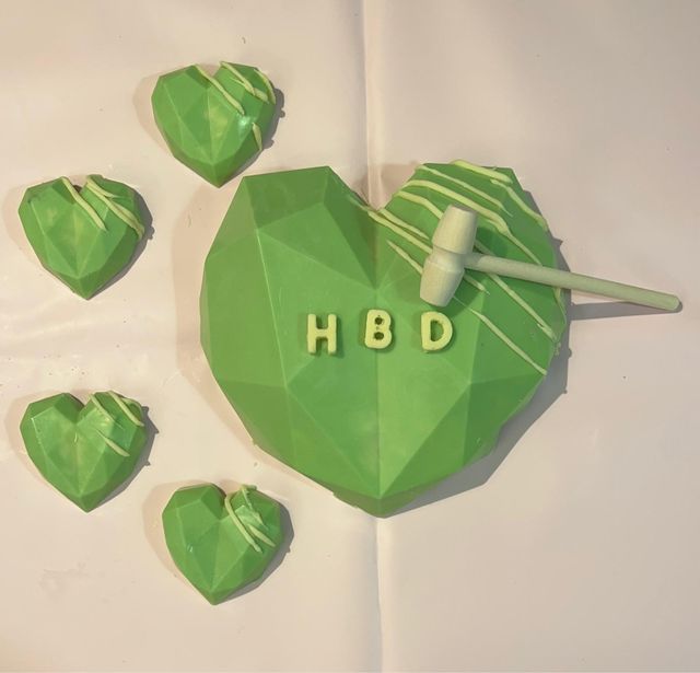 Ramos de fresas con chocolate o corazón sorpresa