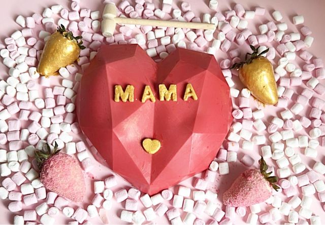 Ramos de fresas con chocolate o corazón sorpresa