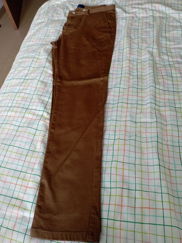 Pantalón vestir hombre .