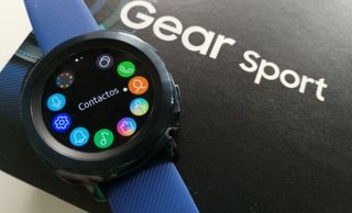 Samsung Galaxy Watch Active vs Gear Sport: Comparativa con características,  precio y opinión