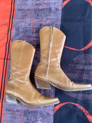 Botas camperas Destroy de segunda mano por 20 EUR en Llíria en WALLAPOP