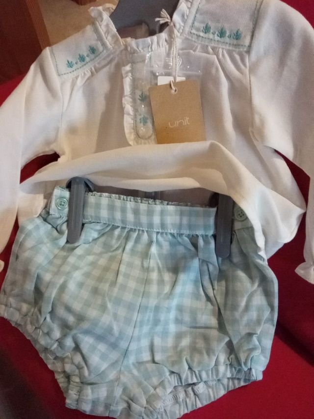 Conjunto niña 9 meses del Corte inglés