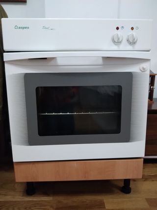 Horno Aspes de segunda mano por 50 EUR en Laguna de Duero en WALLAPOP