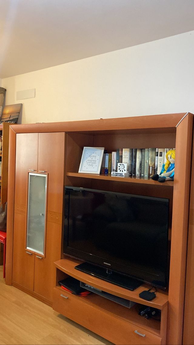 Mueble madera salón