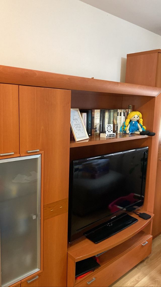 Mueble madera salón