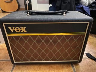 VOX amplificador pathfinder 10watt de segunda mano por 50 EUR en Jávea en  WALLAPOP