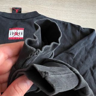Sudadera Jordan vintage de segunda mano por 45 EUR en Gijón en WALLAPOP