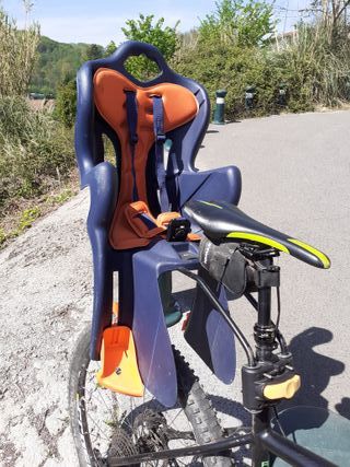 Portabebé para bicicleta de segunda mano por 40 EUR en Galdakao en WALLAPOP