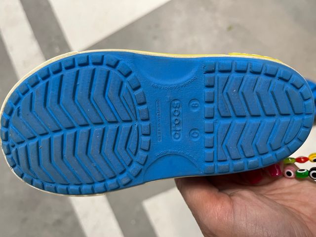 Chanclas Croods, talla 25/26