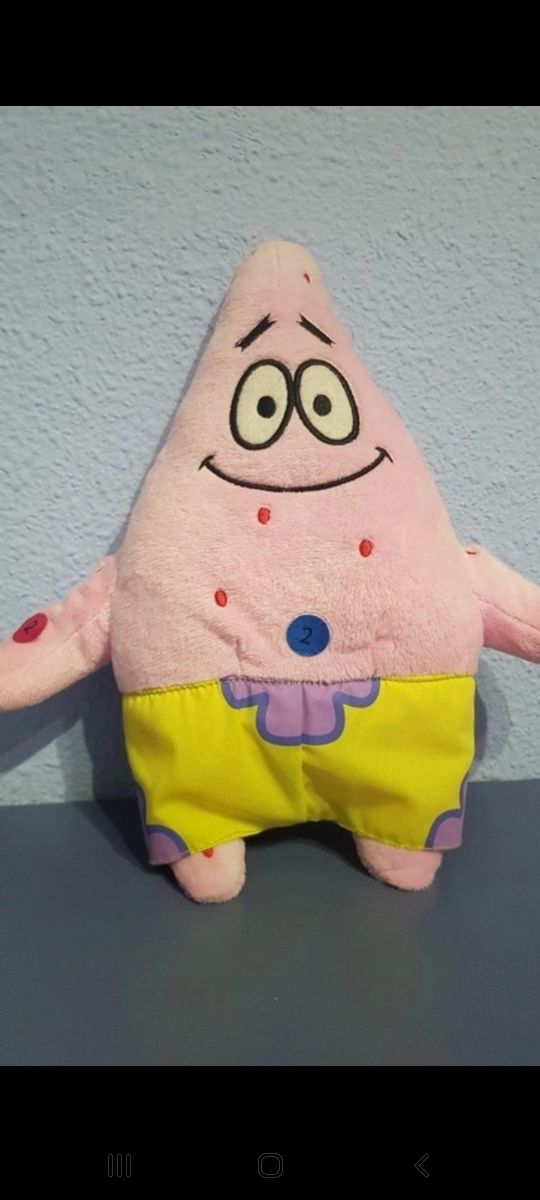 Lote 2+1 Peluches Sonoros Bob esponja y Patricio. 