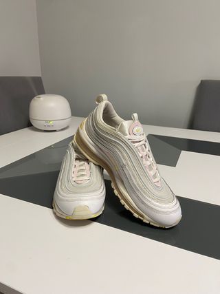 Nike Air Max 97 de segunda mano por 40 EUR en Leganés en WALLAPOP