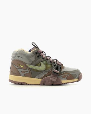 Zapatillas Nike de segunda mano por 170 EUR en Torrent en WALLAPOP