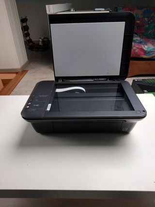 Impresora HP Deskjet 2050 de segunda mano por 60 EUR en Oviedo en WALLAPOP