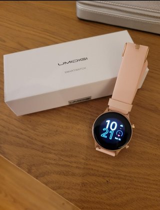 UMIDIGI Smartwatch Mujer Reloj de segunda mano por 20 EUR en La Pobla de  Vallbona en WALLAPOP
