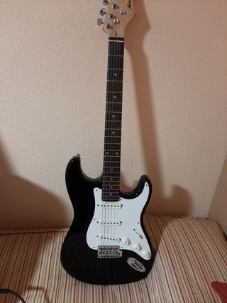 Guitarra eléctrica Marca Academy de segunda mano por 150 EUR en Madrid en  WALLAPOP