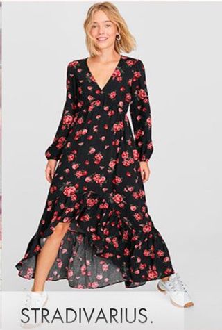 Vestido negro estampado flores STRADIVARIUS de segunda mano por 7 EUR en  Sanlúcar de Barrameda en WALLAPOP