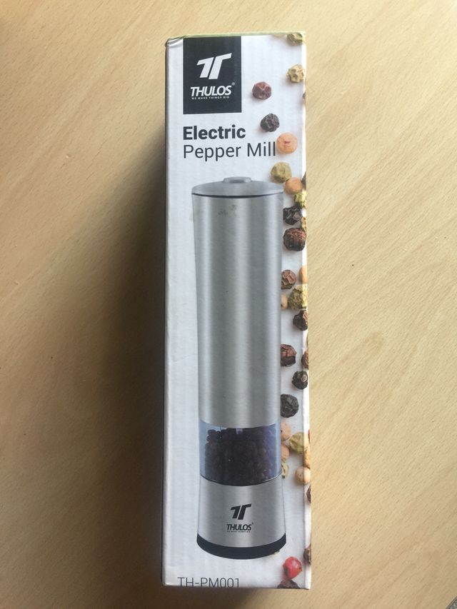 Molinillo eléctrico con luz para pimienta