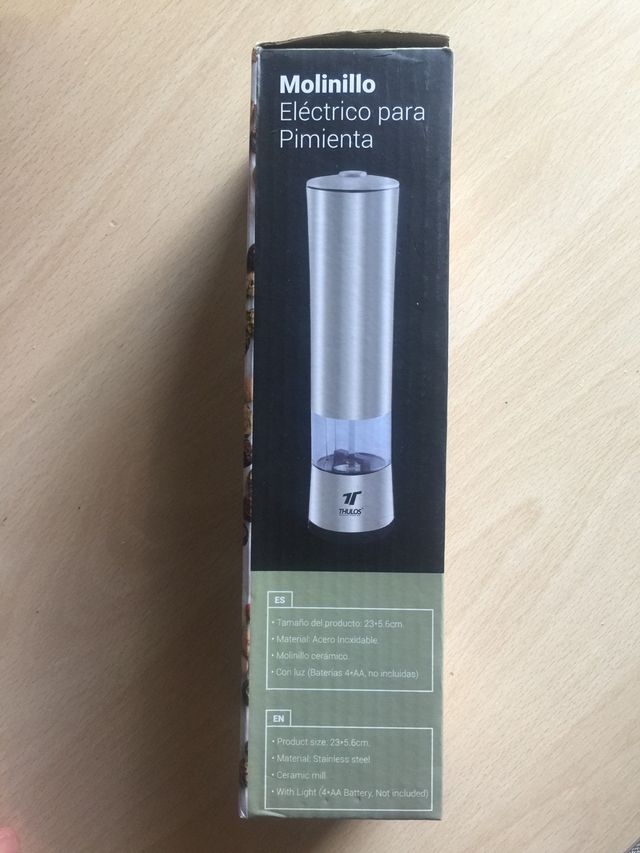Molinillo eléctrico con luz para pimienta