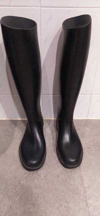 Botas equitación Decathlon de segunda mano por 7 EUR en Donostia-San  Sebastián en WALLAPOP