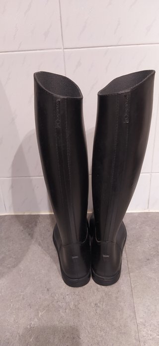 Botas equitación Decathlon de segunda mano por 7 EUR en Donostia-San  Sebastián en WALLAPOP