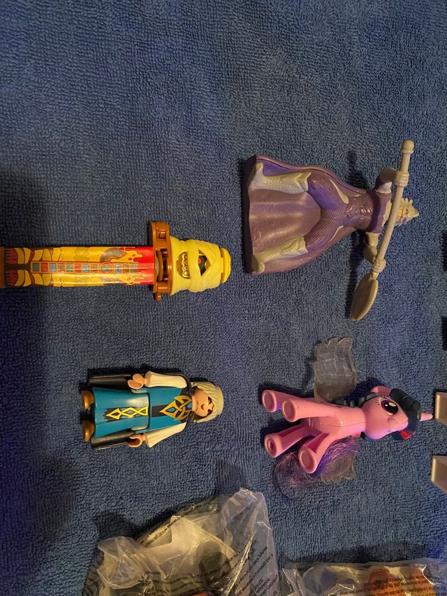 Lote de 9 juguetes para niño