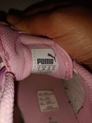 Zapatillas puma rosa lazo de segunda mano por 10 EUR en La Algaba en  WALLAPOP