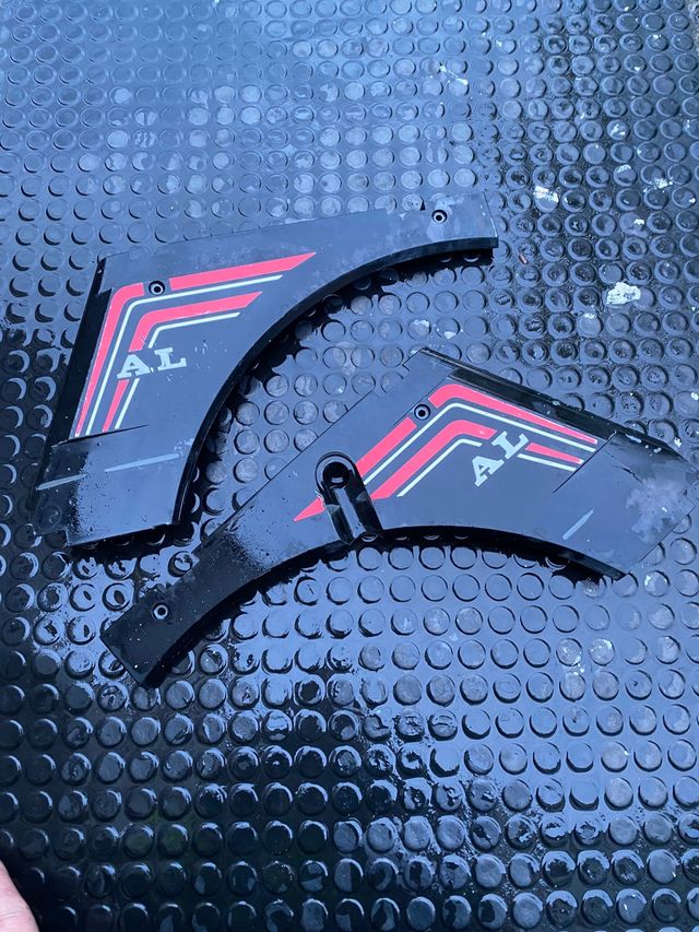 plasticos Laterales vespino al