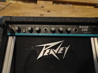 Amplificador de guitarra Peavey, Rage 108. de segunda mano por 100 EUR en  Madrid en WALLAPOP