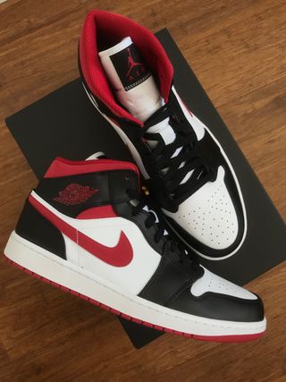 Air Jordan 1 Mid Gym Red \\/ Black 46 de segunda mano por 135 EUR en Madrid  en WALLAPOP