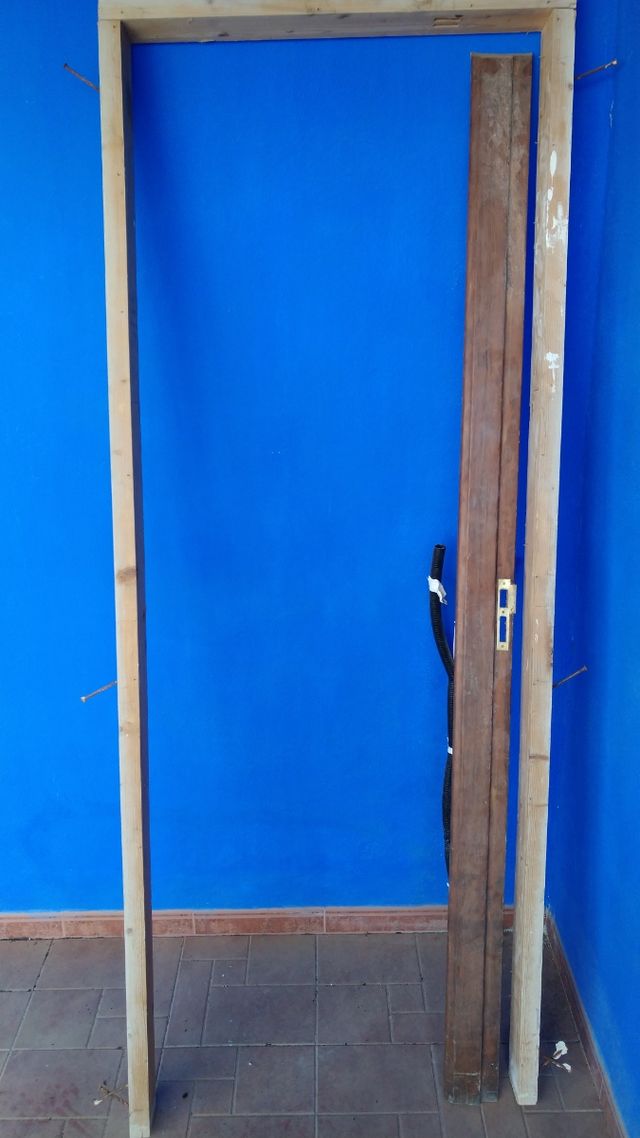 puerta piso con llave