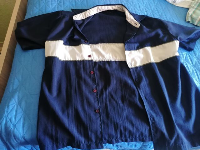 camisa azul con rayas blanca talla S juvenil