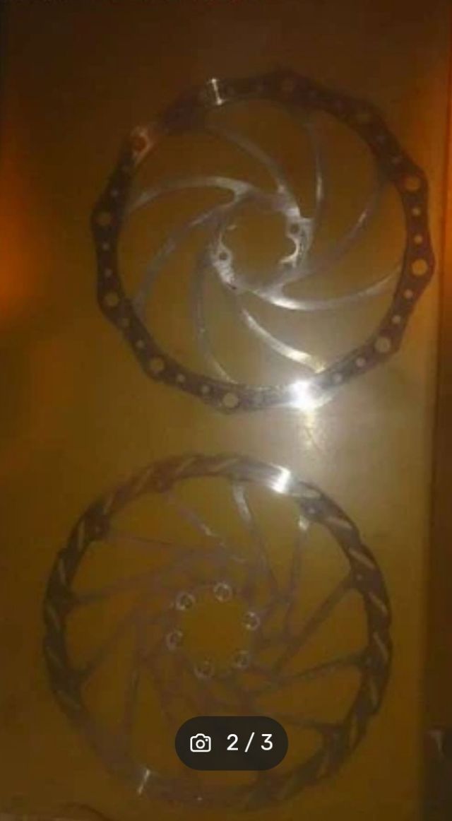 Discos de freno, cubreplatos bici. 