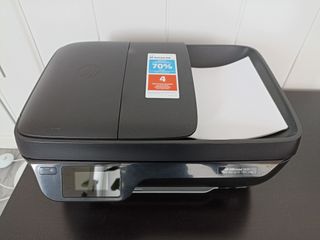 Impresora HP 3833 + 2 cartuchos de regalo! de segunda mano por 49,99 EUR en  Ciudad Real en WALLAPOP