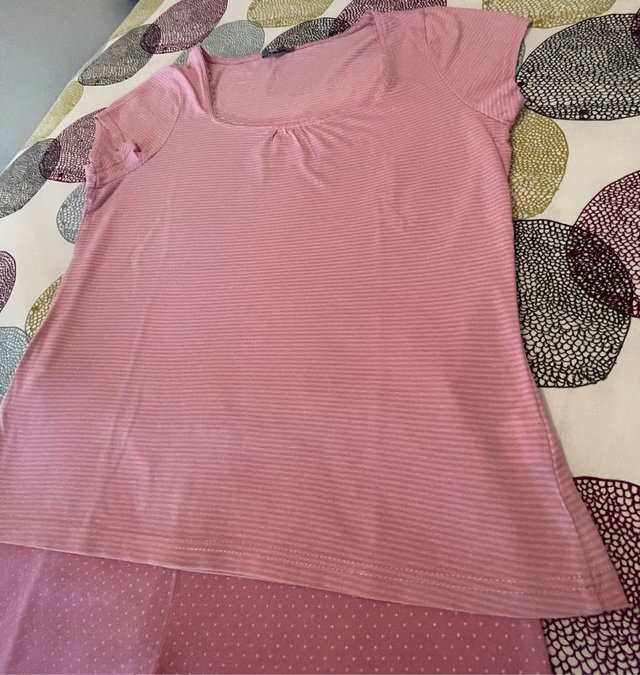 Pijama rayas rosa