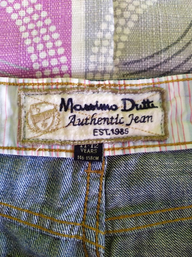 Pantalón vaquero de Massimo Dutti. 11-12 años.