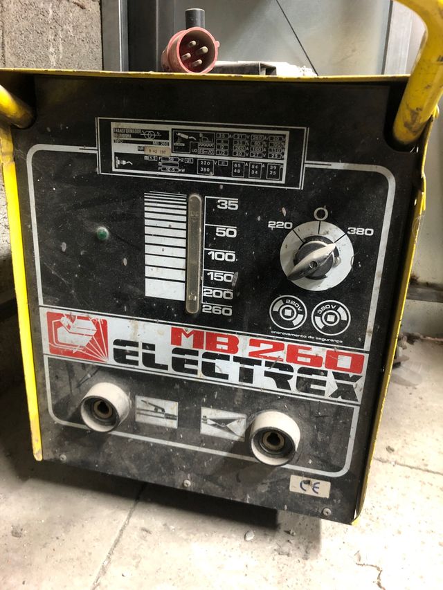 MAQUINA DE SOlDAR MB260 ELECTREX 220-380v