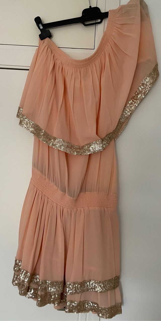 Vestido corto marca priveé