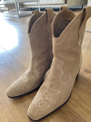 Botas Chelsea de Mujer | ZARA España