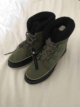 Botas nieve Sorel mujer talla 40 de segunda mano por 70 EUR en Madrid en  WALLAPOP