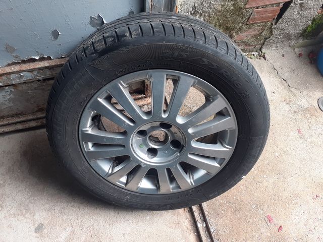 Rueda C.5 _215/55 /16