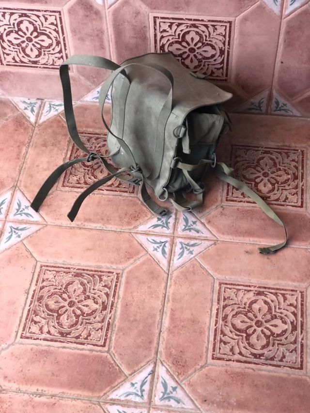mochila de ejército.