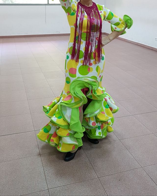 Vestido de sevillana.