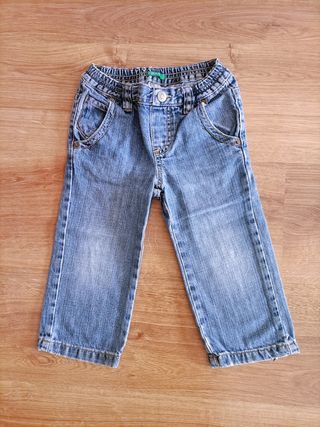 Tejanos Benetton 2 de segunda mano por 3 EUR en Badalona en WALLAPOP