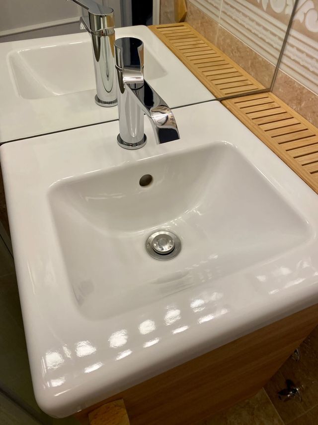 Armario lavabo+1prta+Grifo, efecto roble/blanco