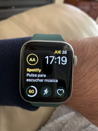 Apple Watch Serie 5 de segunda mano por 100 EUR en Llíria en WALLAPOP