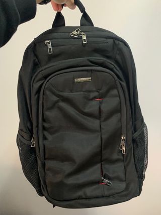 Mochila Samsonite para ordenador portátil de segunda mano por 22 EUR en  Madrid en WALLAPOP